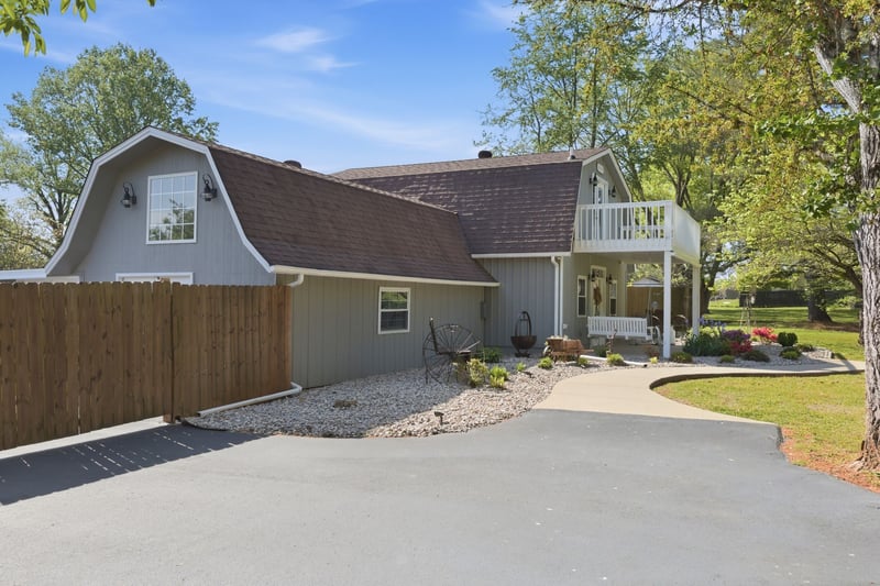 2011 Crossfield Dr, Murfreesboro, TN 37127
