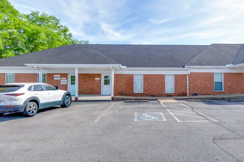 2650 Memorial Blvd, Murfreesboro, TN 37129
