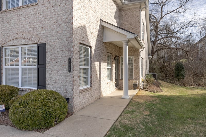815 Barrington Place Dr, Brentwood, TN 37027