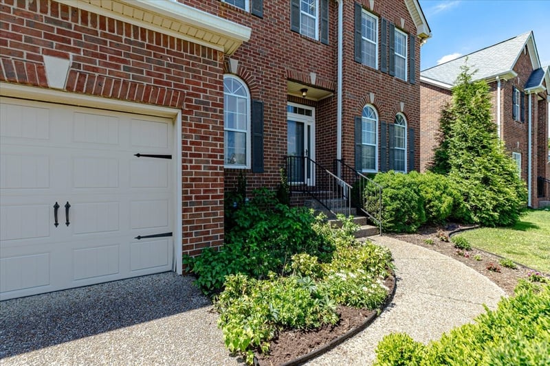 5204 Timber Gap Dr, Nashville, TN 37221