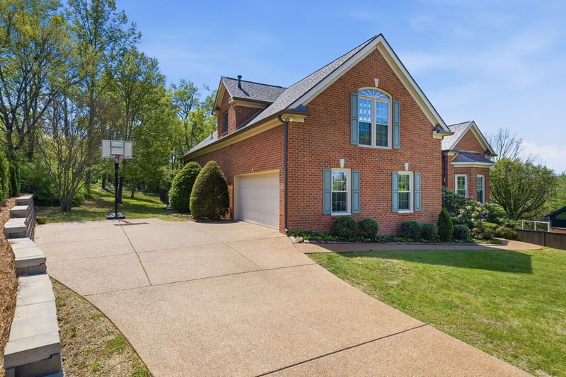 5708 Templegate Dr, Nashville, TN 37221