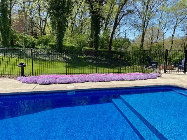 5708 Templegate Dr, Nashville, TN 37221