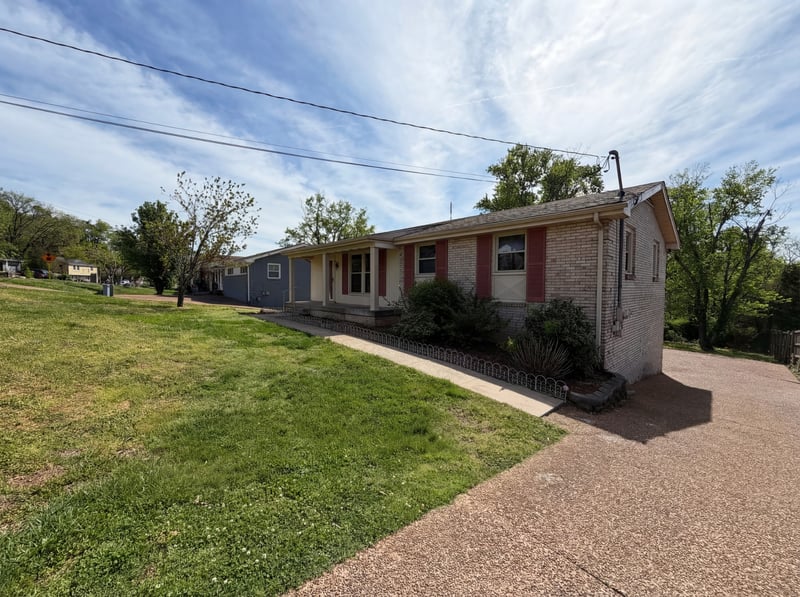 411 Benita Dr, Nashville, TN 37211
