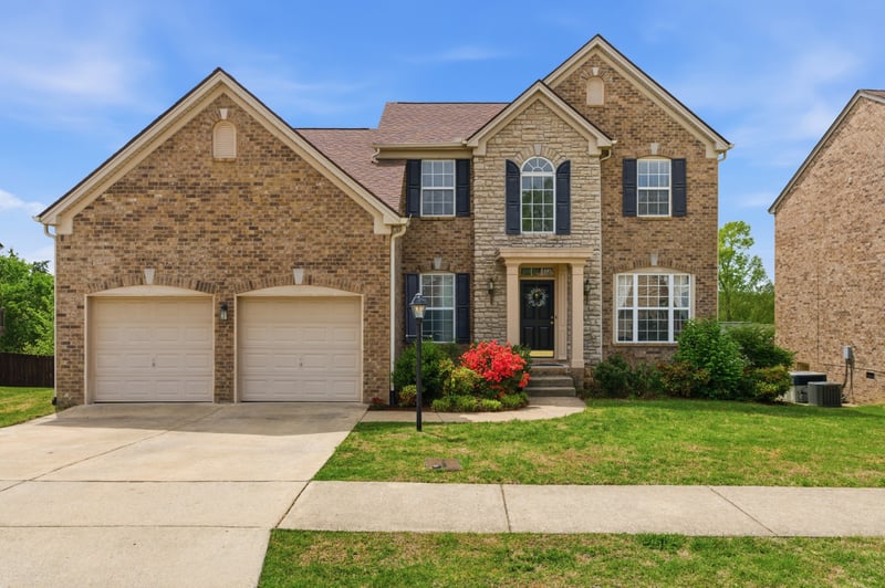 3033 Brookview Forest Dr, Nashville, TN 37211