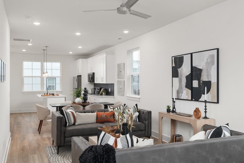 700 N Dupont Ave #206, Madison, TN 37115