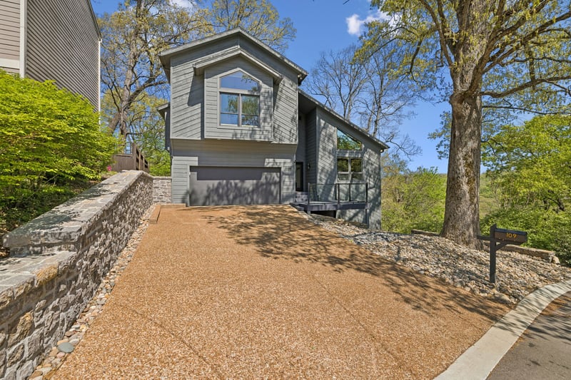 109 Harpeth Trace Ct, Nashville, TN 37221