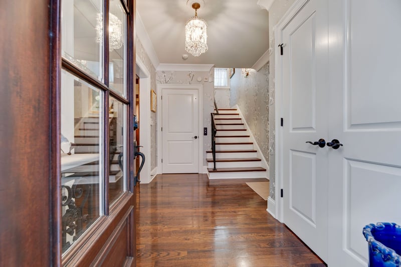 112 West End Close, Nashville, TN 37205