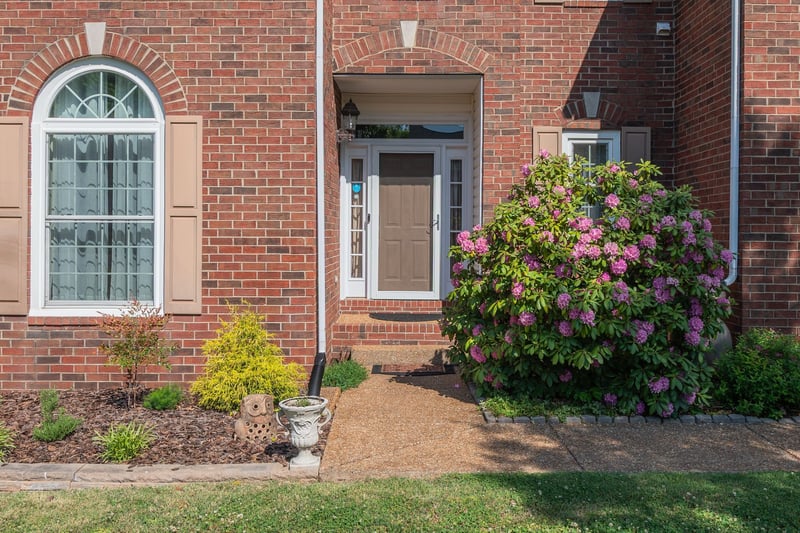 369 Dandridge Dr, Franklin, TN 37067