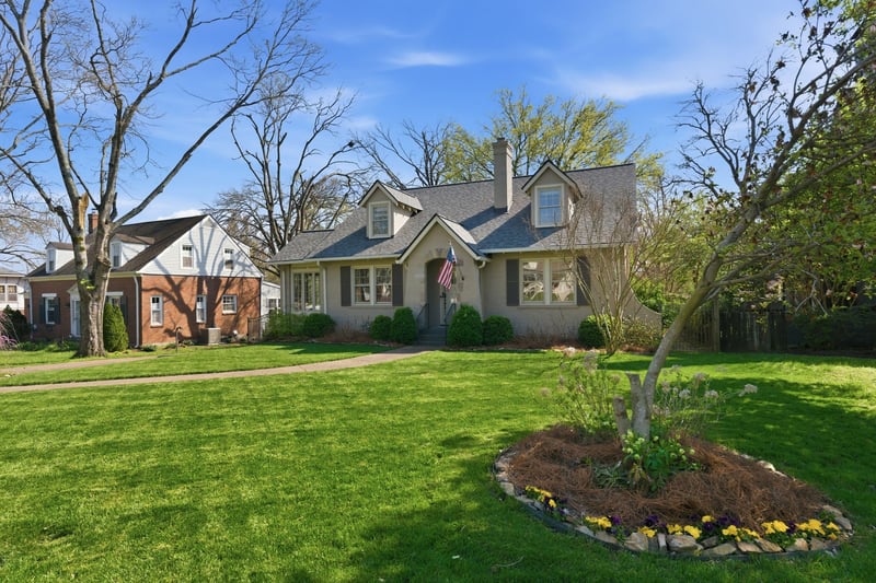 1613 S Observatory Dr, Nashville, TN 37215