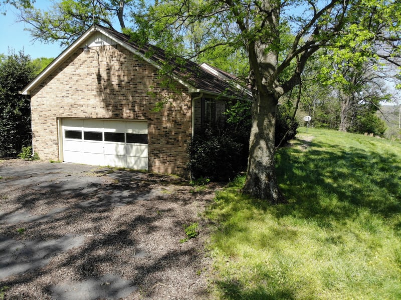 2255 Arthur Hutcherson Rd, Columbia, TN 38401