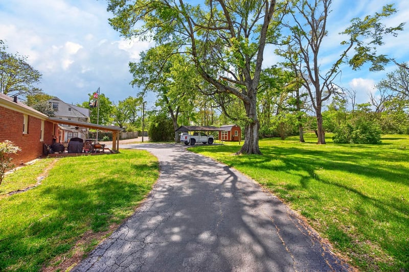 116 S Graycroft Ave, Madison, TN 37115