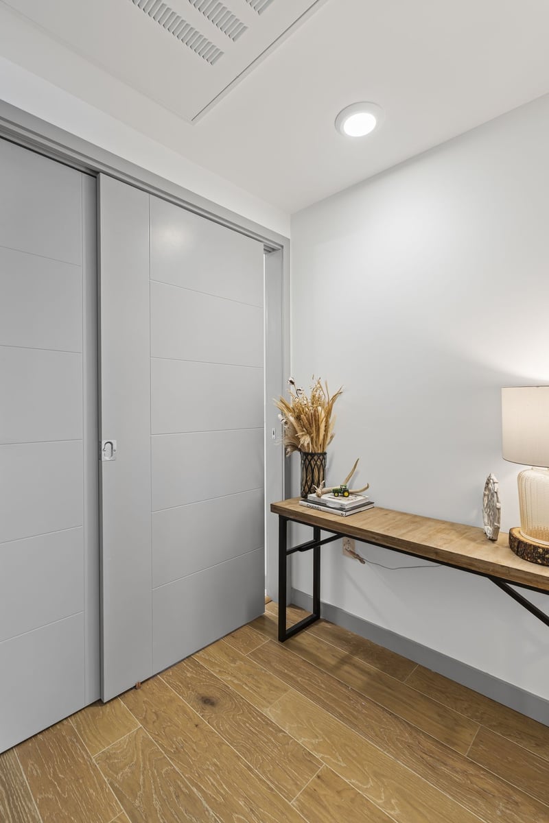 400 Herron Dr #210, Nashville, TN 37210