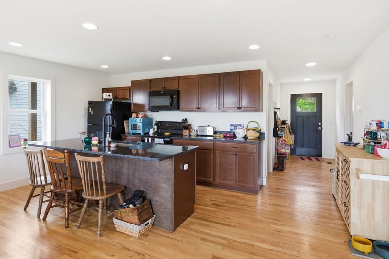 923 S 13th Ct, Nashville, TN 37206