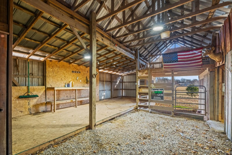 6041 Mcdaniels Rd, Springfield, TN 37172