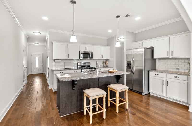 1386 Whispering Oaks Dr, Lebanon, TN 37090