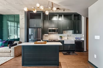 600 12th Ave #902, Nashville, TN 37203