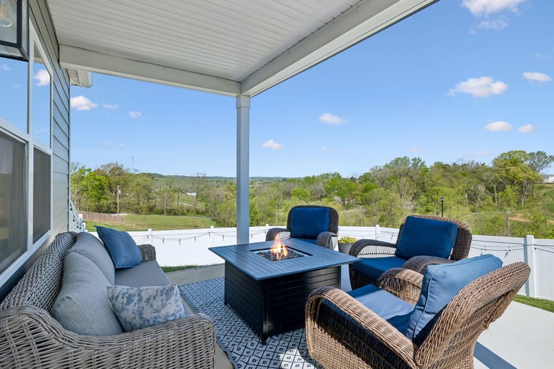 4201 Ellie Ct, Columbia, TN 38401