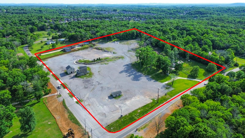 2060 Old Lebanon Dirt Rd, Mount Juliet, TN 37122