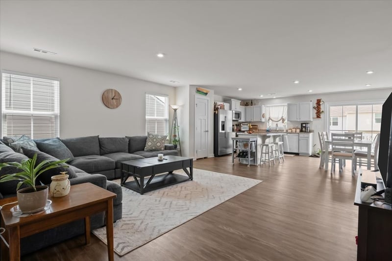 2741 Thornton Grove Blvd, Nashville, TN 37207