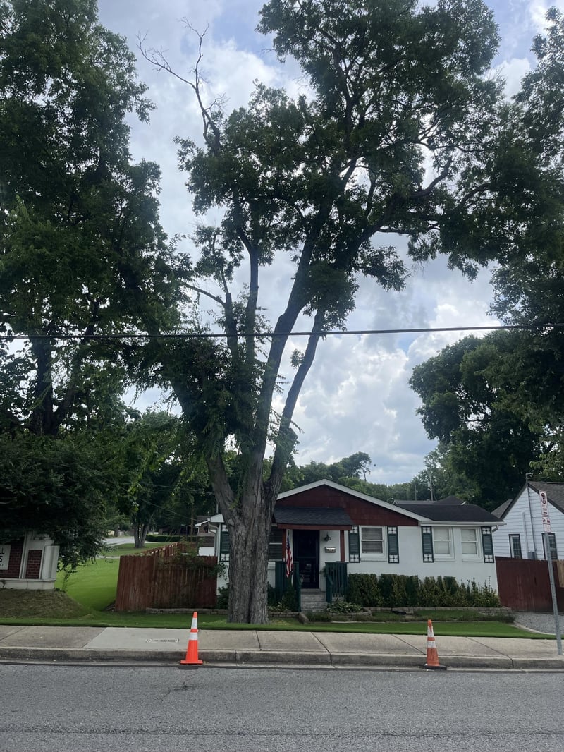 725 N 9th St, Nashville, TN 37206