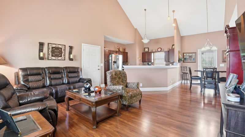 3207 Meadowhill Dr, Murfreesboro, TN 37130