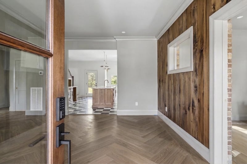 1313 Riverside Dr, Nashville, TN 37206