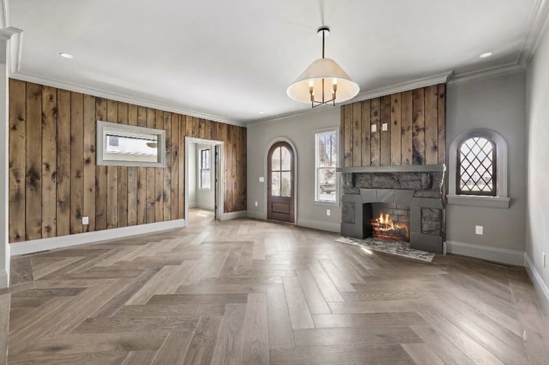 1313 Riverside Dr, Nashville, TN 37206