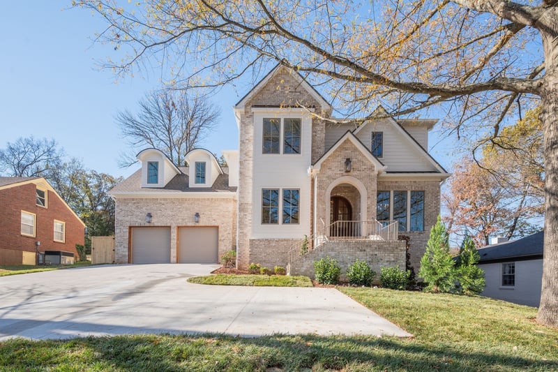 811 Neartop Dr, Nashville, TN 37205