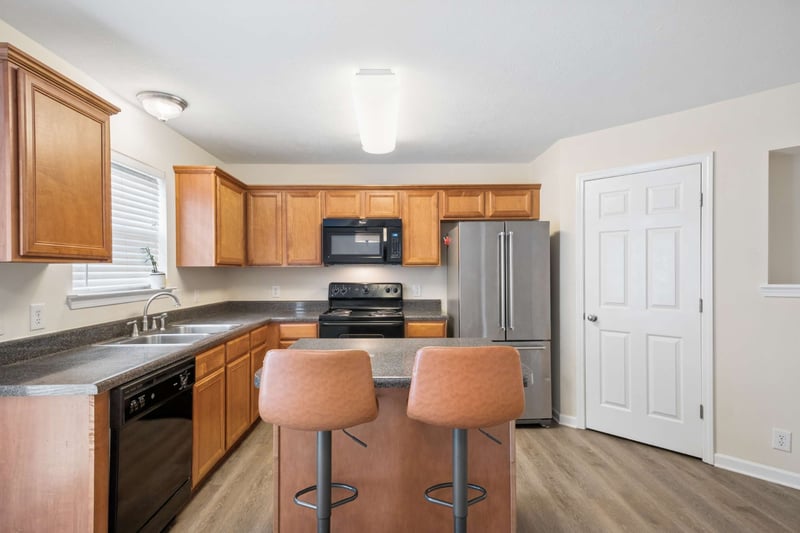 107 Oak Valley Cir, Smyrna, TN 37167