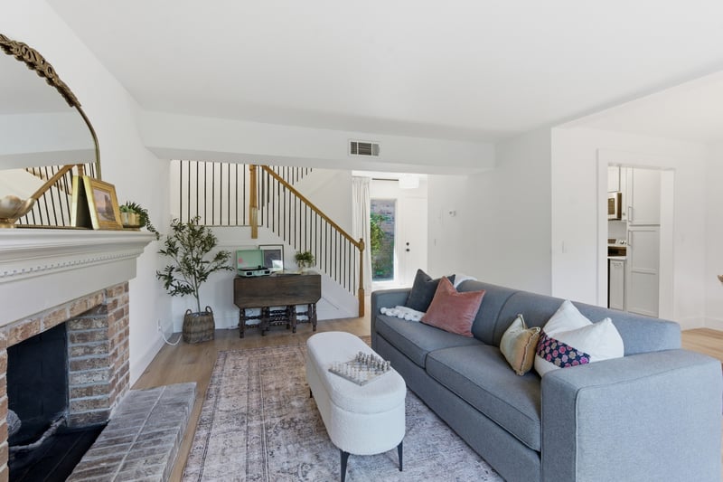 2116 Hobbs Rd #L8, Nashville, TN 37215