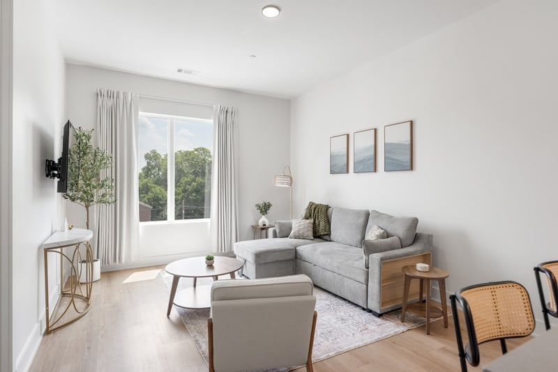 1090 Haysboro Ave #205, Nashville, TN 37216