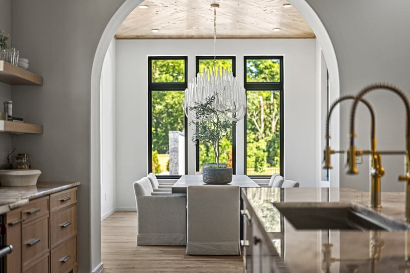 860 Brook Hollow Rd, Nashville, TN 37205