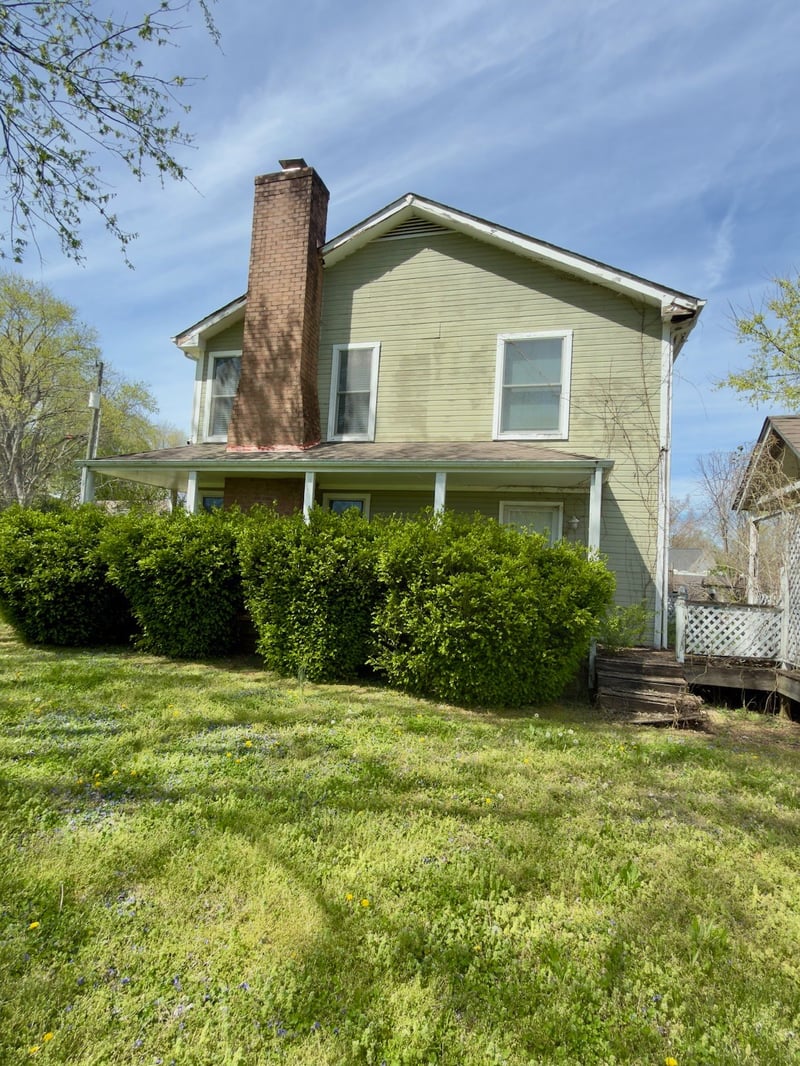 1817 Holloway Cir, Murfreesboro, TN 37127