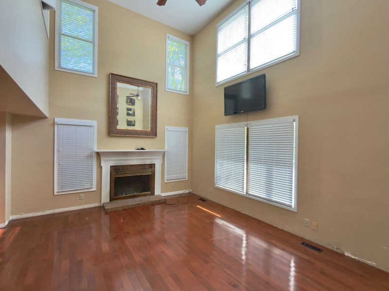 1817 Holloway Cir, Murfreesboro, TN 37127