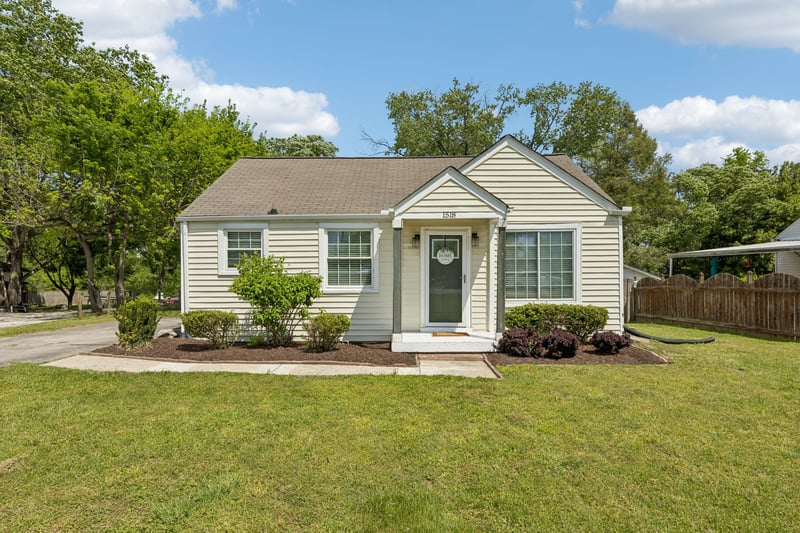1518 Spence Ct, Nashville, TN 37210