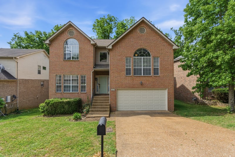5117 W Oak Highland Dr, Antioch, TN 37013