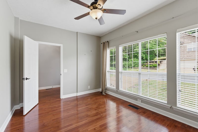 5117 W Oak Highland Dr, Antioch, TN 37013