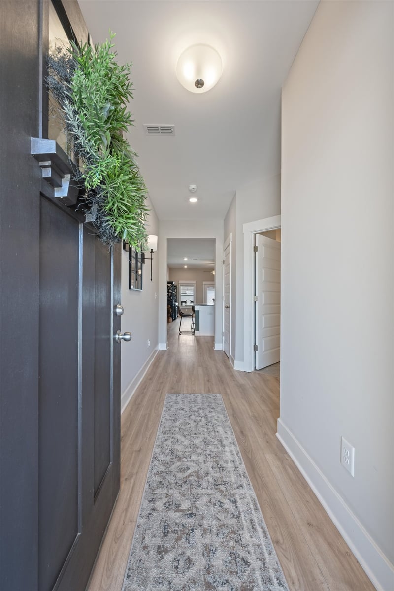 2805 Soldiers Honor Dr, Murfreesboro, TN 37128