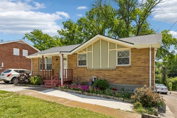 261 Eisenhower Dr, Nashville, TN 37211