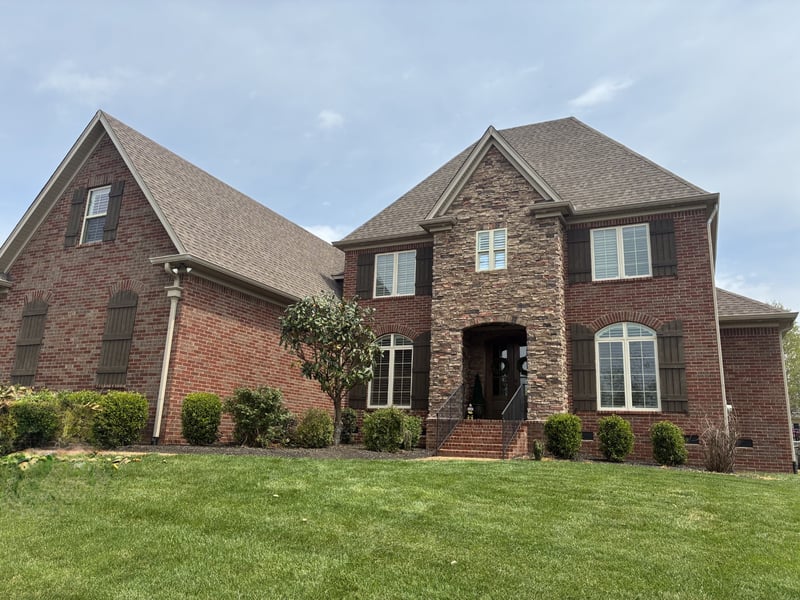 106 Higginson Pl, Gallatin, TN 37066