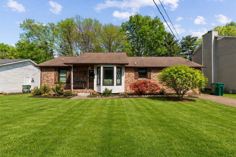 3048 Reelfoot Dr, Nashville, TN 37214