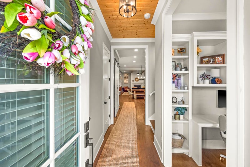 1319B Meridian St, Nashville, TN 37207