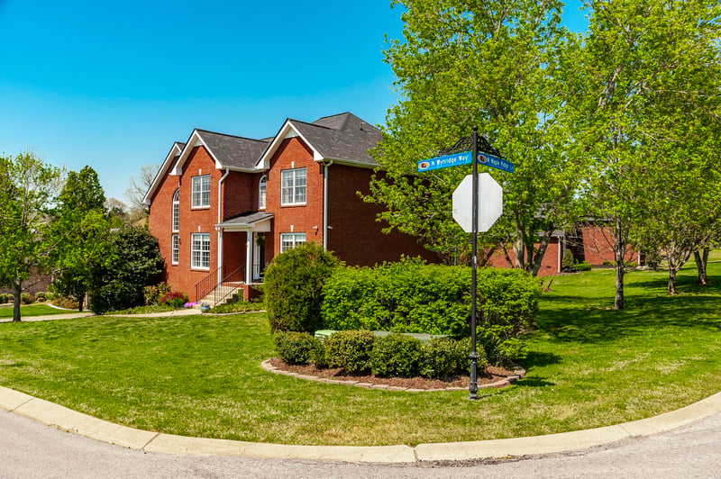 135 N Wynridge Way, Goodlettsville, TN 37072
