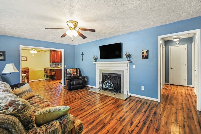 3029 Blackwood Dr, Nashville, TN 37214