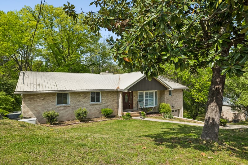 505 Foothill Dr, Nashville, TN 37217