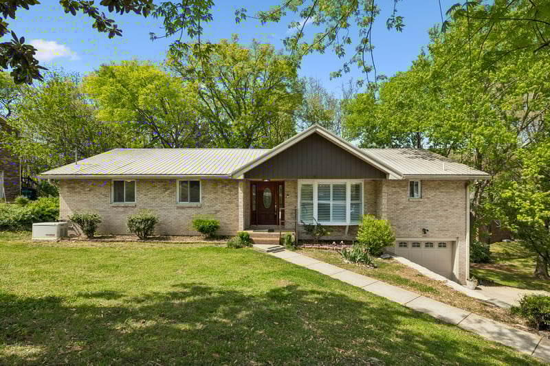 505 Foothill Dr, Nashville, TN 37217