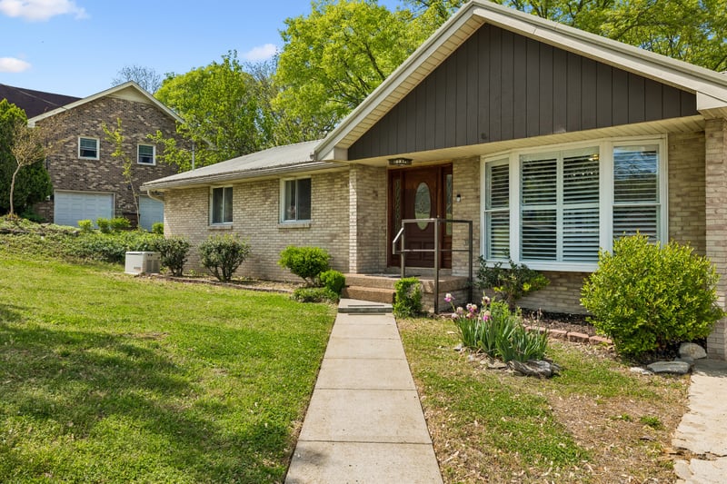 505 Foothill Dr, Nashville, TN 37217