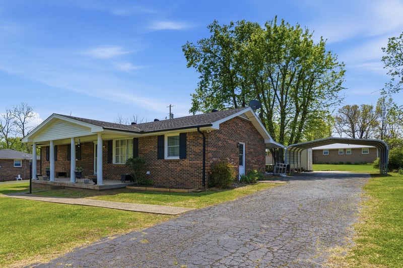 22 Larkspur Ave, Lebanon, TN 37090
