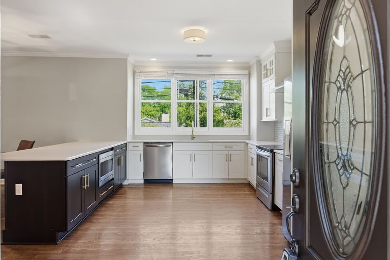 2836 Woodlawn Dr, Nashville, TN 37215