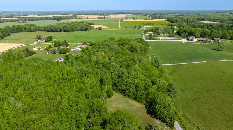 512 N Happy Hollow Rd, Portland, TN 37148